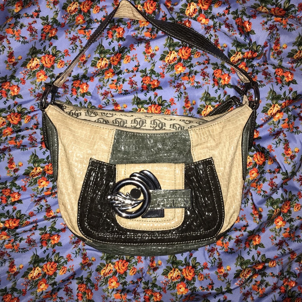 Guess purse